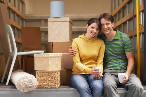 Packing and transport support for offices in Brondesbury