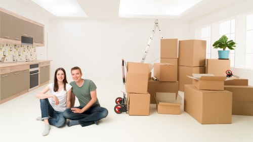 Small home move and delivery support in Brondesbury
